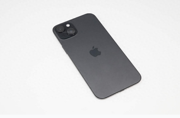 黔西苹果手机维修分享iPhone 15 Plus换电池 